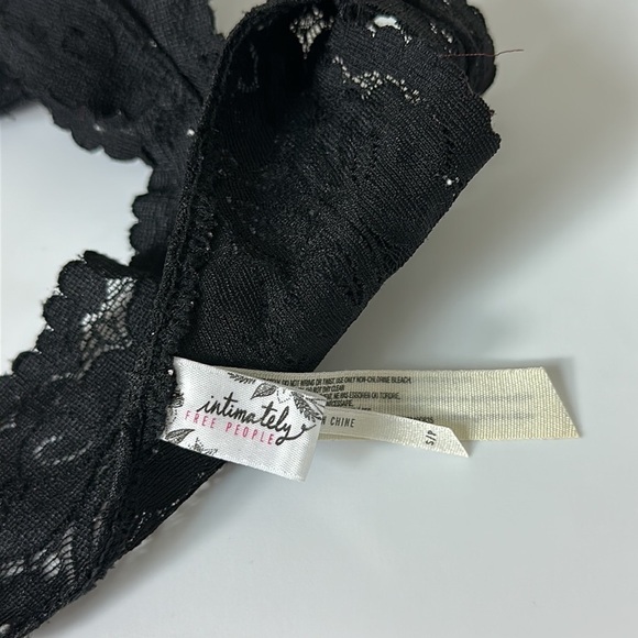 Free People‎ Galloon Lace Racerback Bra Black Small - Picture 5 of 6
